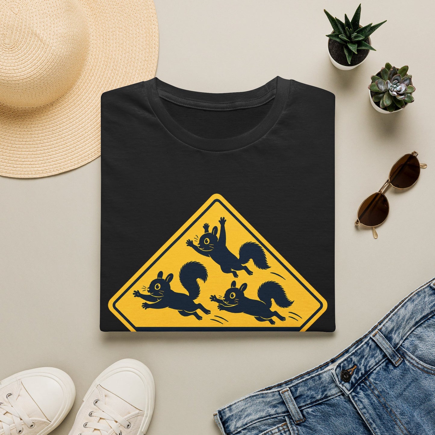 T-Shirt — Cute Squirrel Crossing Sign Tee (Japanese Text)